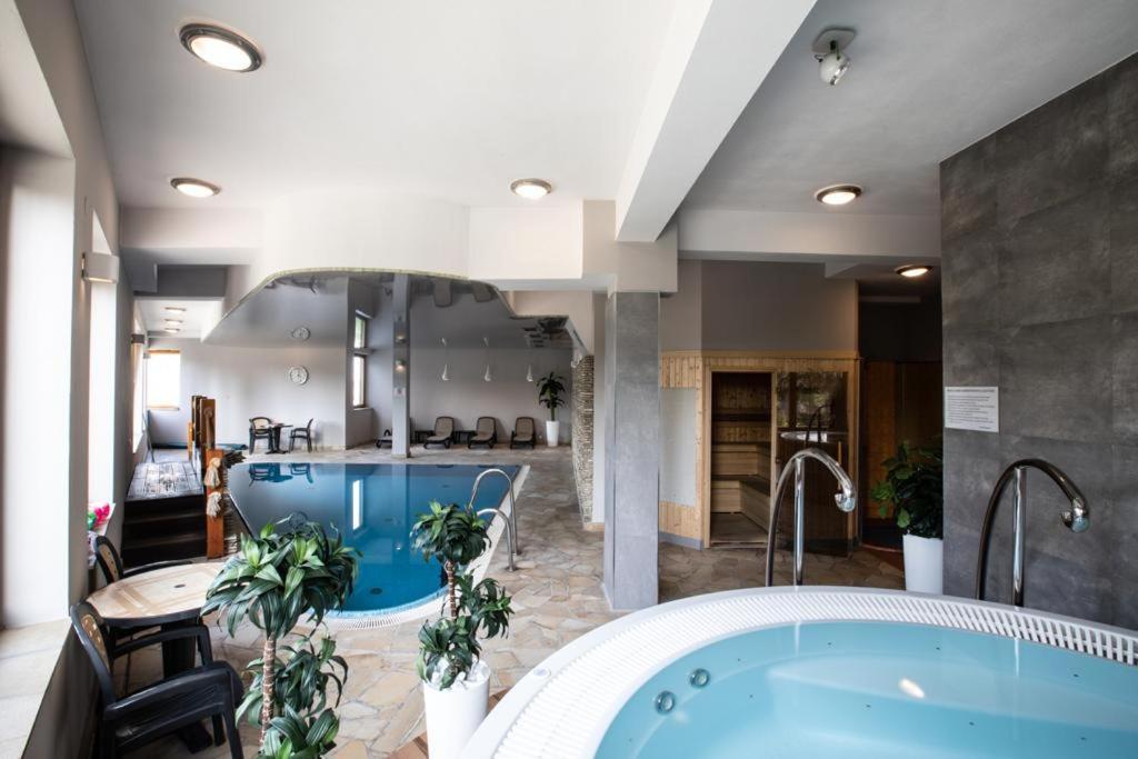 Apartament Zlote Tarasy Apartamentyzakopianskie Basen Sauna Jacuzzi Zakopane Exteriér fotografie